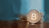 Estados Unidos se prepara para legislar sobre Bitcoin shutterstock_137311634_Carlos_Amarillo