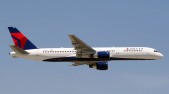 Delta permitirá el uso de dispositivos electrónicos portátiles por debajo de los 10.000 pies IF