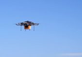 Amazon anuncia entrega de paquetes mediante drones Amazon-PrimeAir-800px