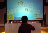 Desarrollan tecnologías interactivas para protección de menores en Internet ho-playesafeti1_800px