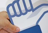 Nuevo engaño en Facebook promete hackear las cuentas de otros usuarios Facebook-Goiaba-CC