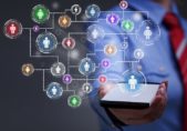 Entre el 5.5% y el 11.2% de las cuentas de Facebook son falsas shutterstock_132418778_Nagy-Bagoly_Arpad