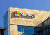 Microsoft comienza a cifrar el correo de Outlook.com y lanza centro de transparencia shutterstock_175315118_Ken Wolter