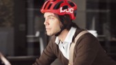 Lanzan la primera tecnología que conecta cascos de motocicletas con autos Volvo-Ericsson-casco