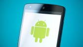 Citrix y Google mejoran la seguridad empresarial y la gestión de dispositivos Android Google Nexus 5 con Android 4.4, con logotipo de Android en la pantalla