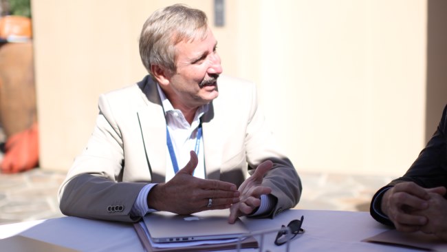 Frank Wiener, vicepresidente de marketing en Wedge Networks, conversa con Diario TI en Saratoga, California, Estados Unidos. 
