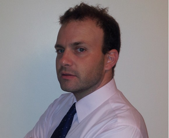 ASUS designa a Hernán Chapitel Country Manager
