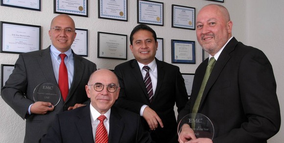 GNR Apoyo Estratégico Recibe Premio ‘Mexico Partner of the Year’ de EMC