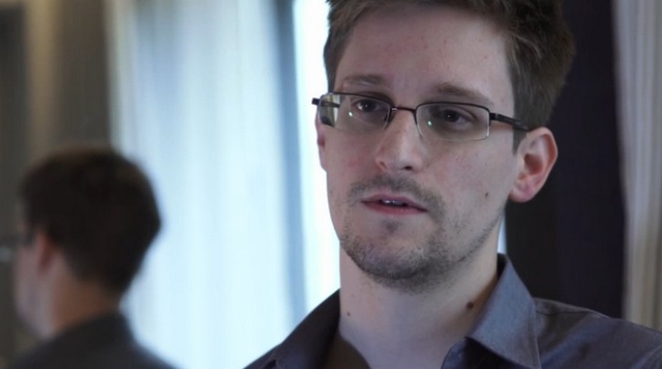 Snowden solicita asilo político en Ecuador