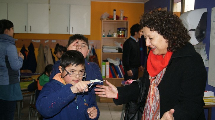 Ciencia Mágica y EXPLORA CONICYT visitan a niños de escuela especial de Valparaíso