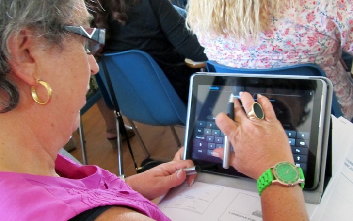 El proyecto App Rural forma a las primeras  24 mujeres en el uso de las tablets