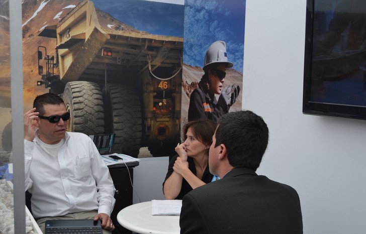 Importantes empresas se dan cita en Feria de Empresas y Trabajo en la Sede Viña del Mar USM