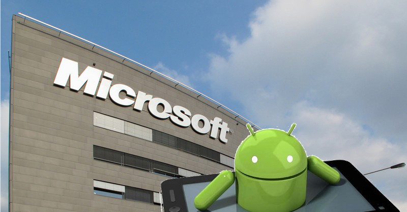 Sede de Microsoft y Android emergiendo de smartphone