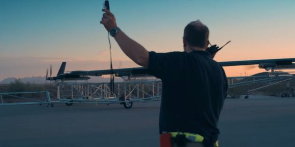 Facebook Aquila vuelo inaugural