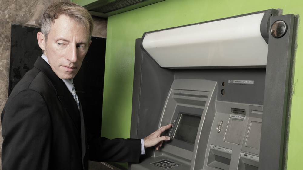 Kaspersky Lab analiza las amenazas del futuro más cercano de los cajeros automáticos