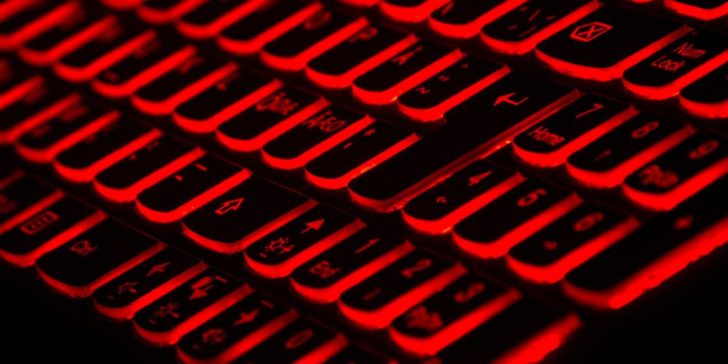 Ciberseguridad-teclado